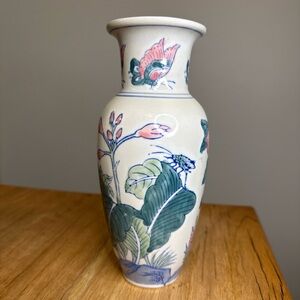 Chinoisery Floral Asian style Vase 8”